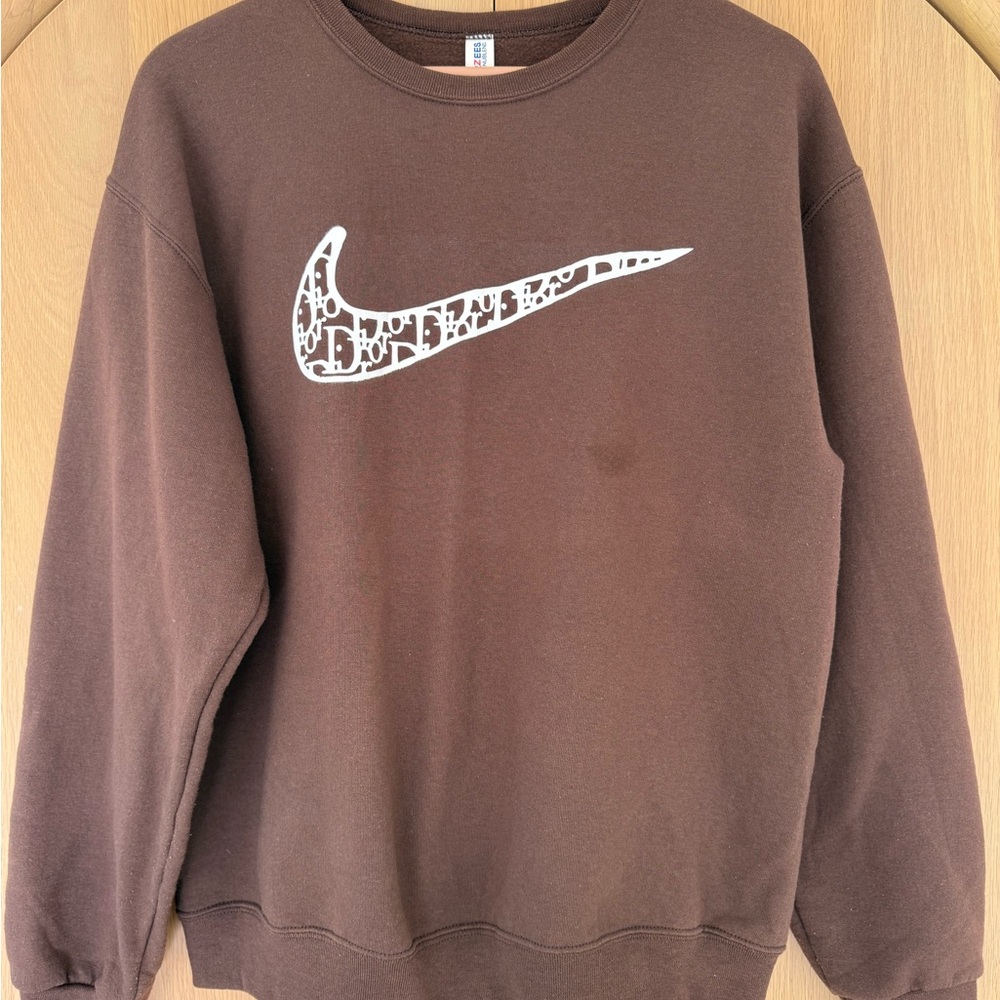 Jerzees Brown Women’s Crewneck Sweatshirt Size M